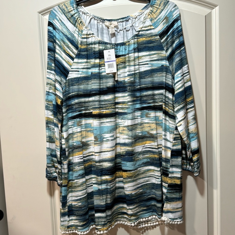NWT 3/4 sleeve top